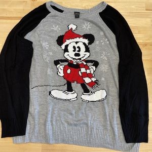 Torrid Disney Mickey holiday sweater size 3